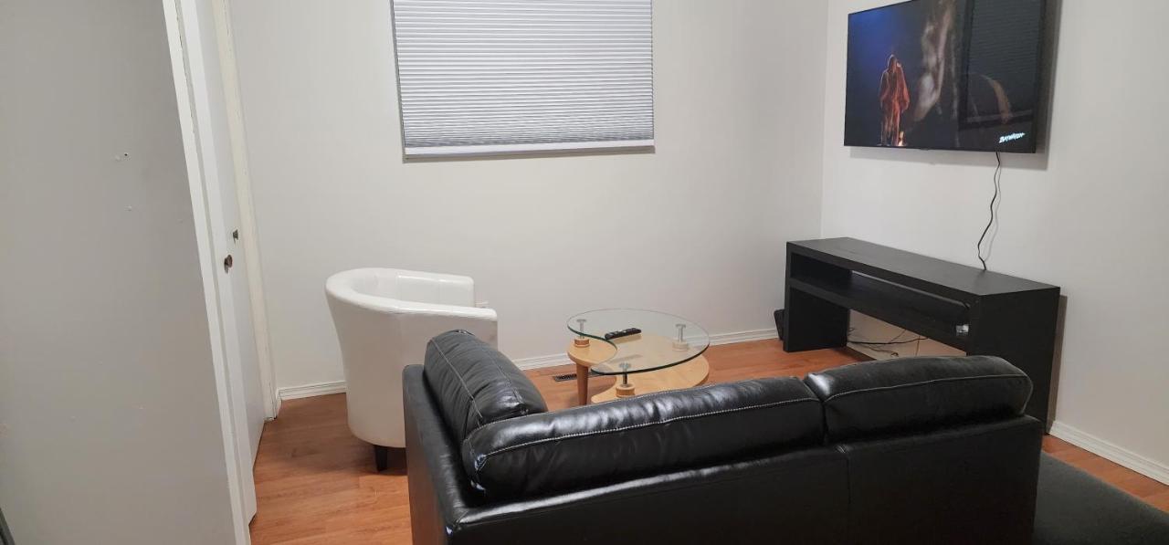 Chesskings Guest House - Unit 1 وينيبج المظهر الخارجي الصورة