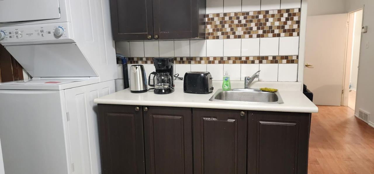 Chesskings Guest House - Unit 1 وينيبج المظهر الخارجي الصورة